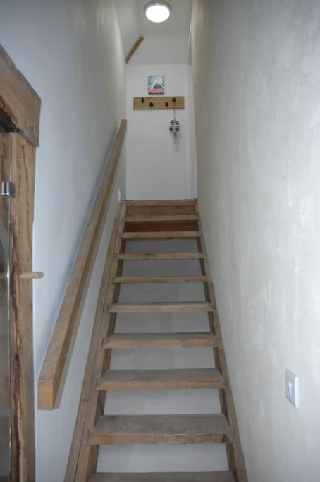 Cowslip Barn Annexe, Countryside Stay Near 치체스터 외부 사진